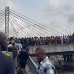 Congestion at Oshodi pedestrian bridge