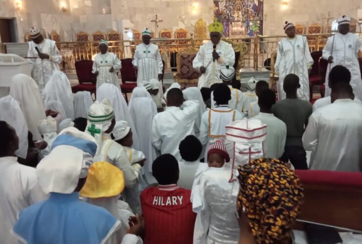 His Most Eminence Baba-Aladura Bob-Manuel praying